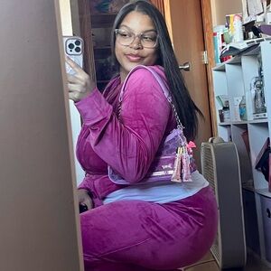 Meet your Posher, Juliana